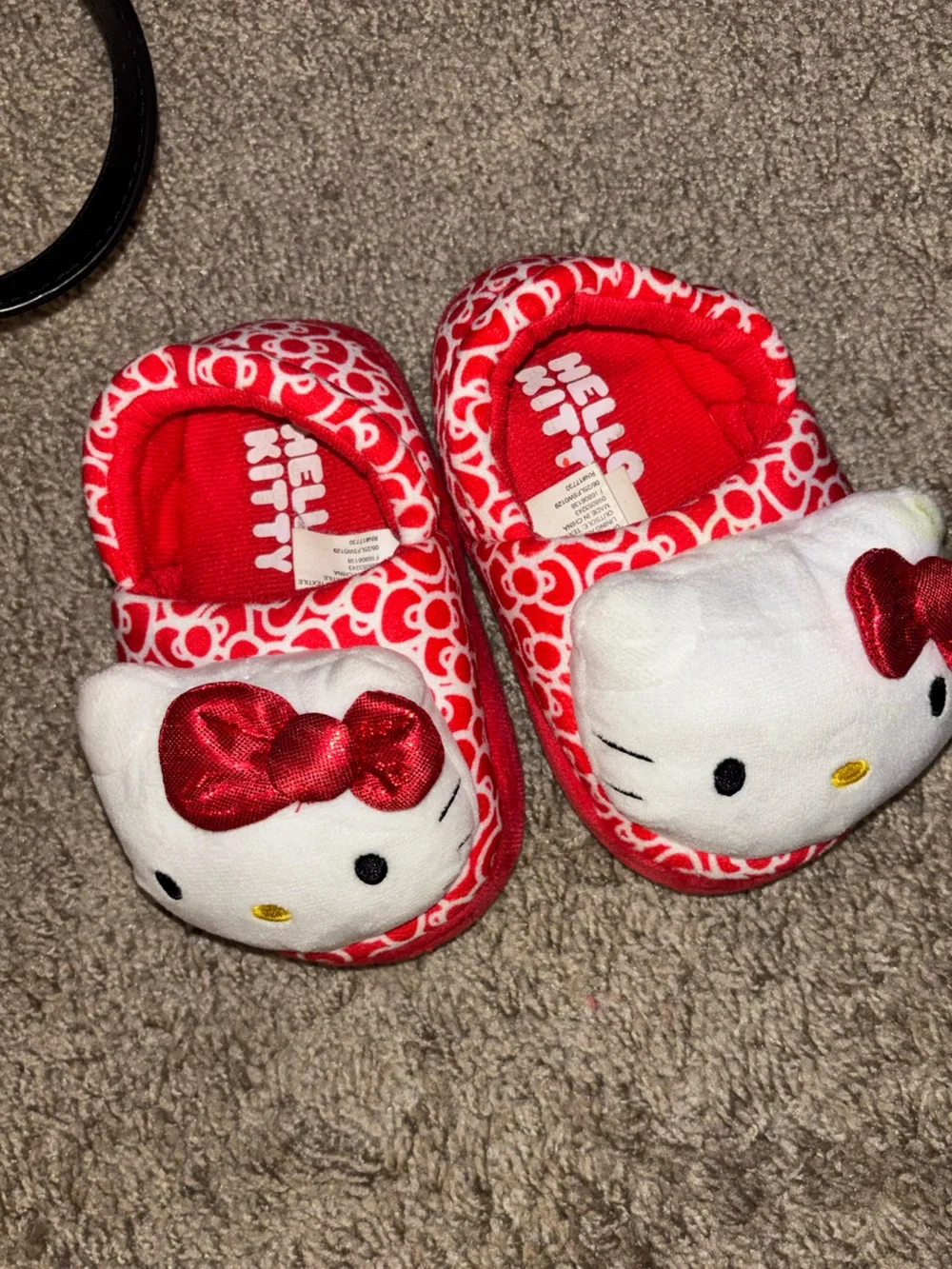 2 Sanrio Hello Kitty Toddler Plush Slippers Pink (5/6) & Red (7/8)